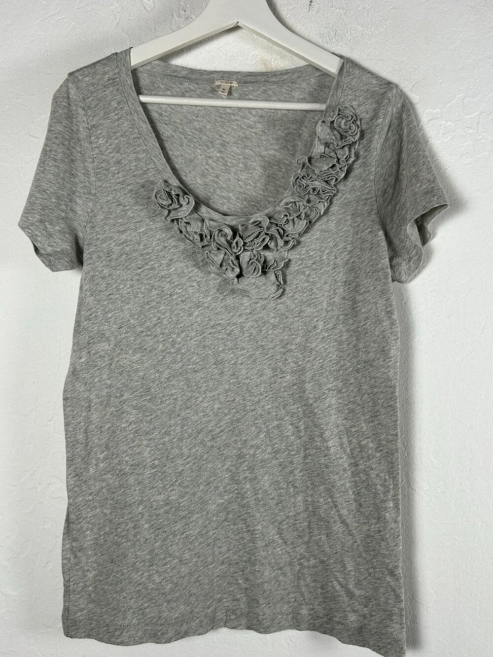 J.Crew Womens Scoop Neck Short Sleeve T-Shirt Top Floral Accent Gray Medium